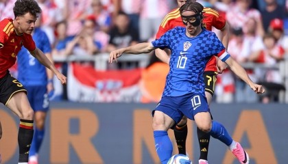 世界杯热身赛综述：比利时2-0克罗地亚！摩洛哥4-0，加纳遭绝平|威尔士|克罗地亚足球队|摩洛哥足球队|威尔士足球队|比利时足球队_新浪体育_新浪新闻