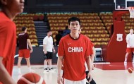 皇冠体育app下载-男篮82-78胜FMP拉德尼基 球员评价：4人优秀，2人及格，5人低迷|中国男篮|庞峥麟|焦泊乔|比赛|张镇_新浪体育_新浪新闻
